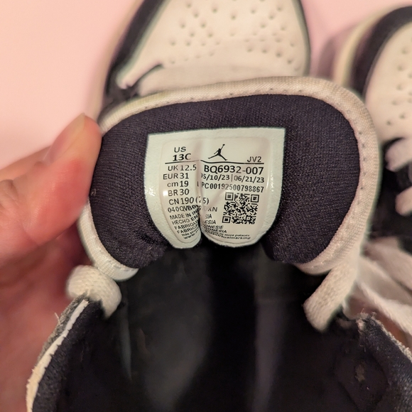 Air Jordan Nike Kids' Black and Gold Sneakers - Picture 7 of 10